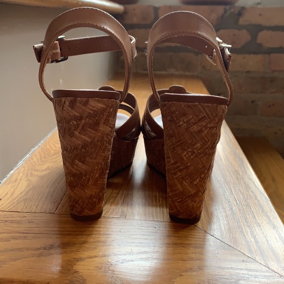 Gianni Bini Wedges - Picture 3 of 5